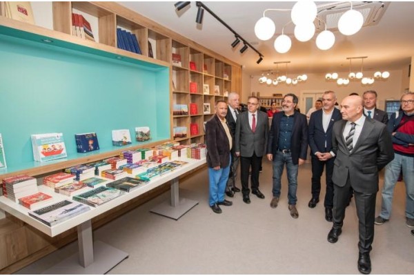 Kitap Kafeler açıldı