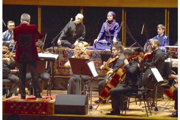 ADNAN SAYGUN’DA AZERİ EZGİLERİ YANKILANDI