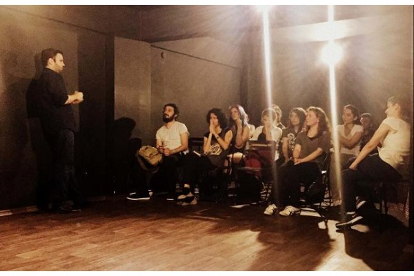 TİYATROHANE CEP TİYATROSUNU AÇTI