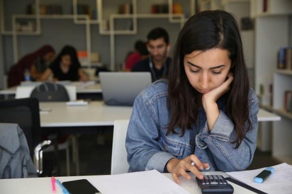 TARIK AKAN GENÇLİK MERKEZİ’NE REKOR BAŞVURU