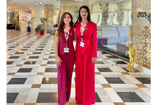 Küresel Yazarlık Konferansı’na katıldılar