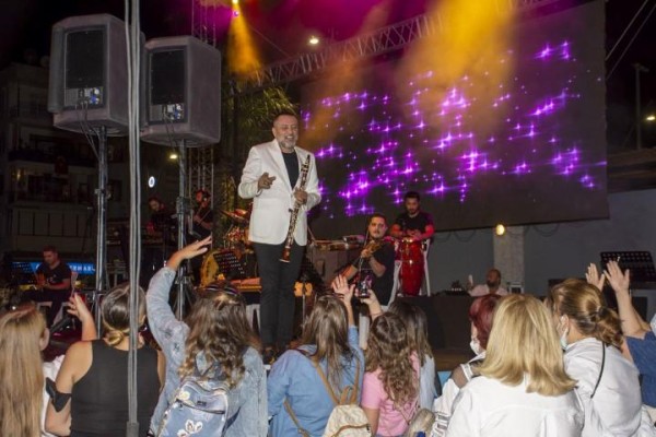 DİKİLİ 99. KURTULUŞ YAŞINI KUTLADI