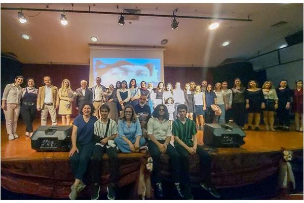 GRUP ÖZGÜR’DEN TÜRK HALK MÜZİĞİ KONSERİ