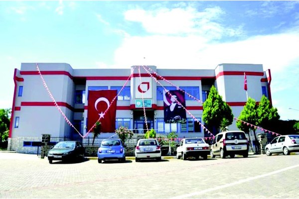 HALK EĞİTİM MERKEZİ'NDEN YIL SONU SERGİSİ