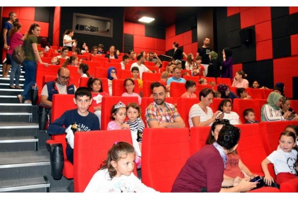 SİNEMASEVERLERE KOLAYLIK