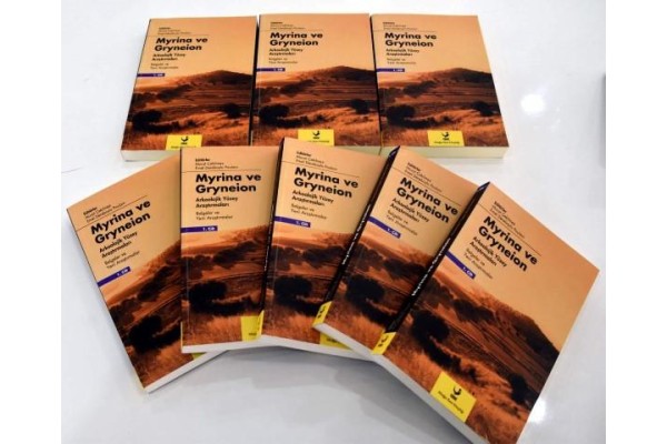 KENT KİTAPLIĞI’NIN 3. ESERİ MYRİNA VE GRYNEİON 1