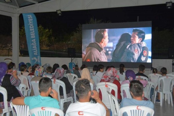 YAZ SİNEMA GÜNLERİ’NDE İKİ FİLM BİRDEN