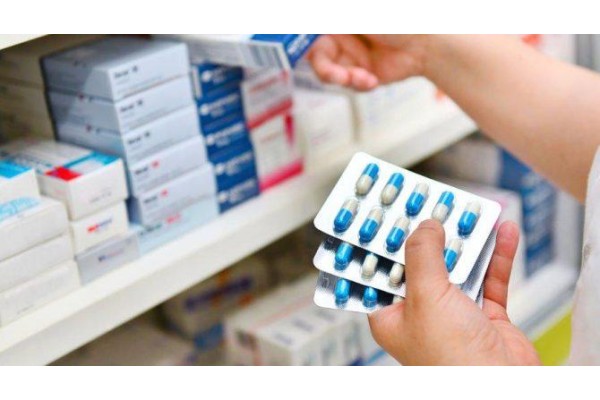 ECZANELER ESKİ ÇALIŞMA SAATLERİNE GERİ DÖNÜYOR