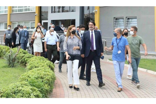 DEÜ, İzmir’in sağlıkta merkez üssü olacak