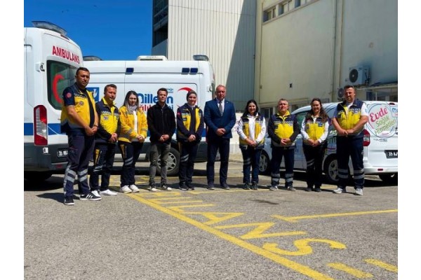 BELEDİYENİN AMBULANS SERVİSİ İZMİR’DE BİRİNCİ