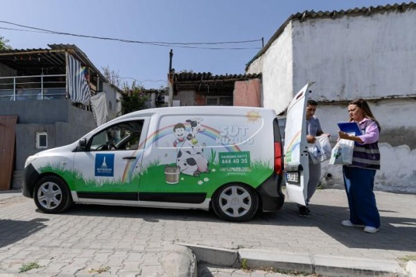 30 ilçede 105 bin çocuğa süt