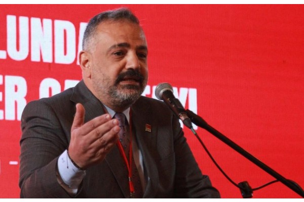 Aslanoğlu: "Operasyonlar tamamen siyasi"