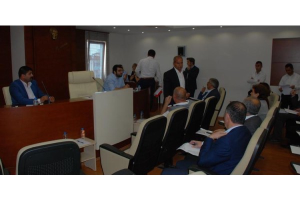 BELEDİYE MECLİSİ TOPLANAMADI