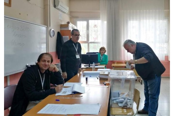 Bulgaristan vatandaşları oy kullandı