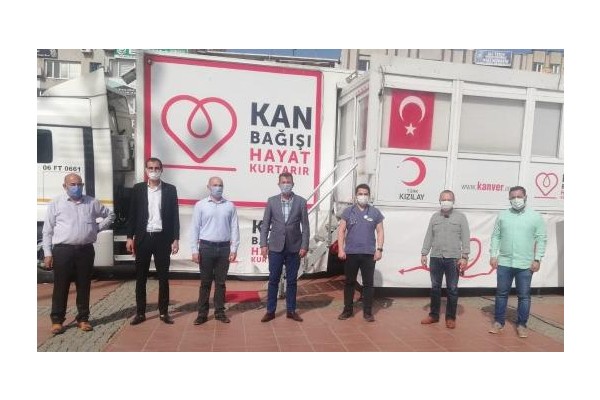 AK PARTİ’DEN KAN BAĞIŞI KAMPANYASI