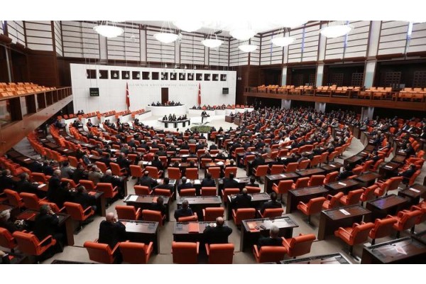 KOALİSYON MU, ERKEN SEÇİM Mİ?