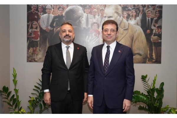 Aslanoğlu: “Halk Ekrem başkanı istiyor”