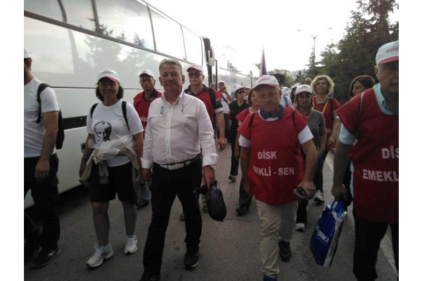 ALİAĞA ADALET İÇİN YÜRÜDÜ