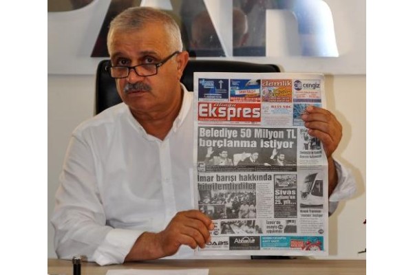 AK PARTİ İLÇE BAŞKANI SAYIN: “ACAR’I ESEFLE KINIYORUZ”