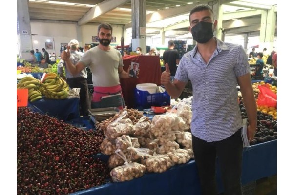 YENİDEN REFAH PAZAR ESNAFININ SORUNLARINI DİNLEDİ