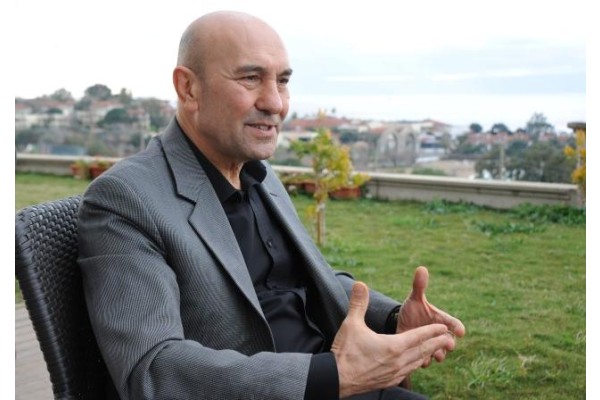 “AK PARTİ TABANINDAN DA OY ALMAK İSTİYORUM”