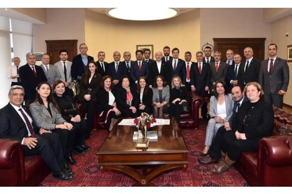 CHP'DEN GENEL MERKEZ ÇIKARMASI