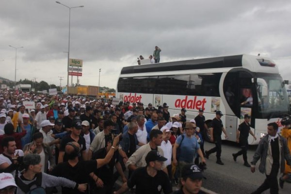 ADALET MİTİNGİ’NE ÇAĞRI