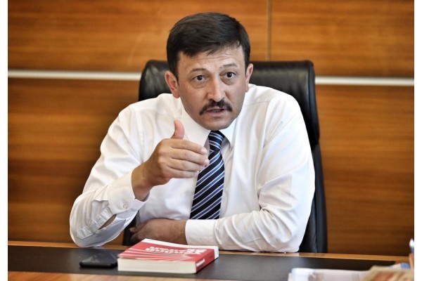 HAMZA DAĞ: “GÜNDEMDE ERKEN SEÇİM YOK”