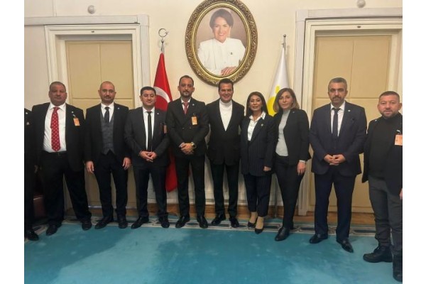 İYİ Parti’den genel merkez ziyareti