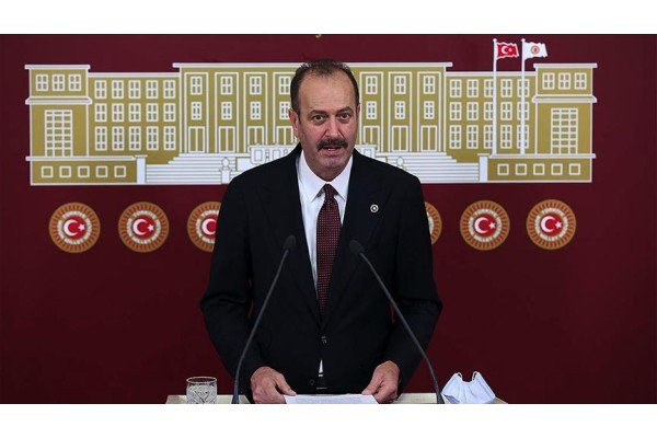 Osmanağaoğlu; “85 milyon tek duyguda kenetlendi”