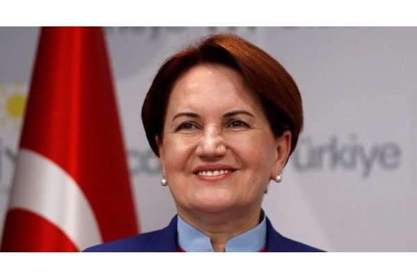 MERAL AKŞENER GELİYOR