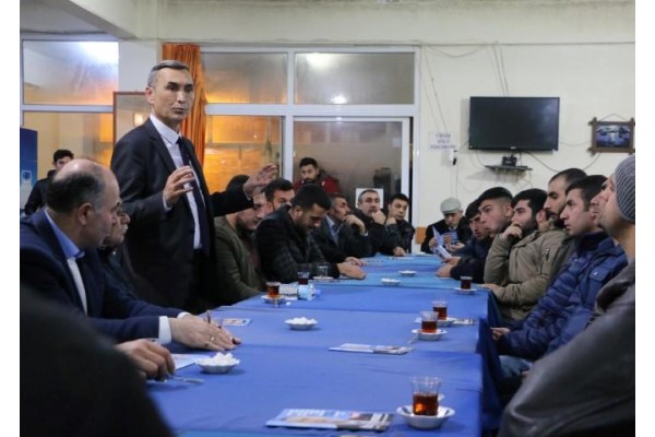 “ALİAĞA YAP BOZ BELEDİYECİLİĞİNDEN ÇOK ÇEKTİ”