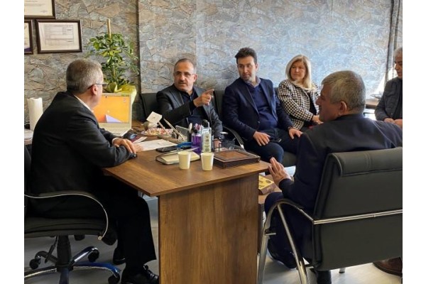 Sürekli, “İzmir, depremzedeleri kucaklamaya hazır”