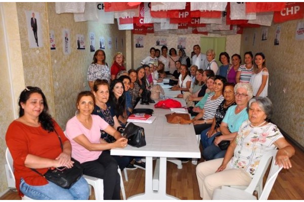 SEÇİM ÇALIŞMALARINA KADIN DESTEĞİ