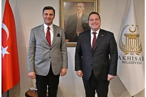 Manisa’nın yeni başkanı Besim Dutlulu