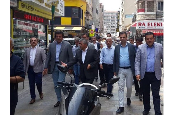 ZEYBEKCİ MHP İZMİR’İ ZİYARET ETTİ