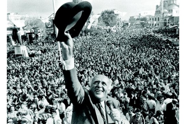 “DEMİREL’İN ALİAĞA’YA ÖZEL BİR SEVGİSİ VARDI”