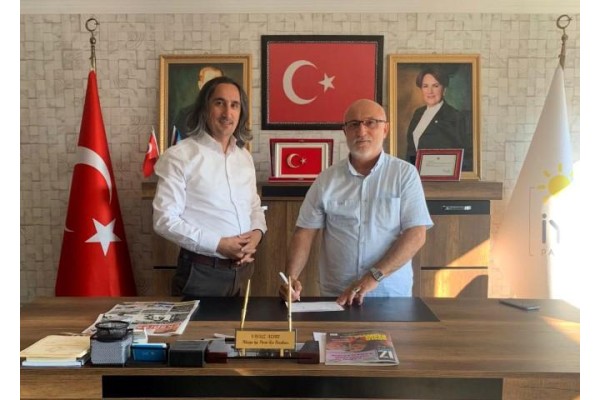 AK PARTİ’DEN İYİ PARTİ’YE GEÇTİ