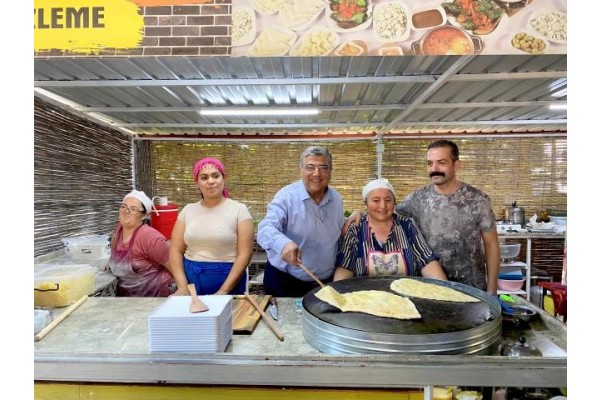 Sındır, “Darboğazdan çıkışın reçetesi seçim”