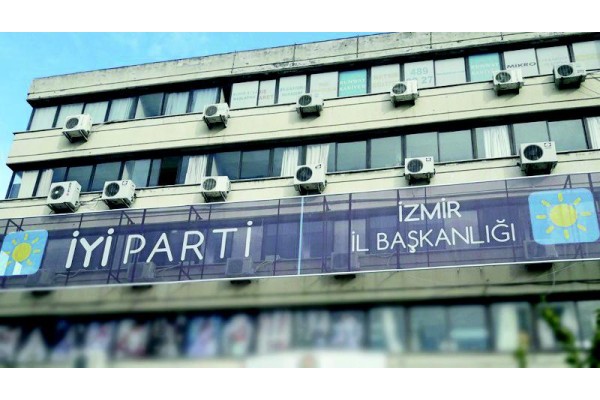 İYİ PARTİ’DE ATAMALAR YARGIYA TAŞINDI