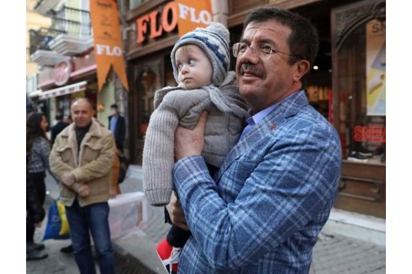 “İZMİR’İ İZMİRLİLER KURTARACAK”