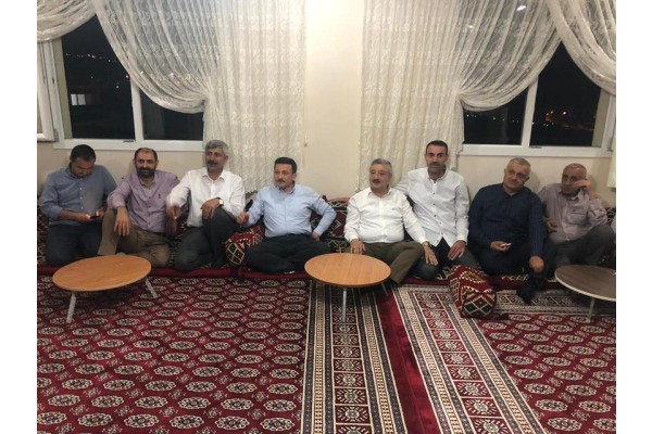 HAMZA DAĞ, ULAŞZADE AİLESİ’NE İFTARA GİTTİ