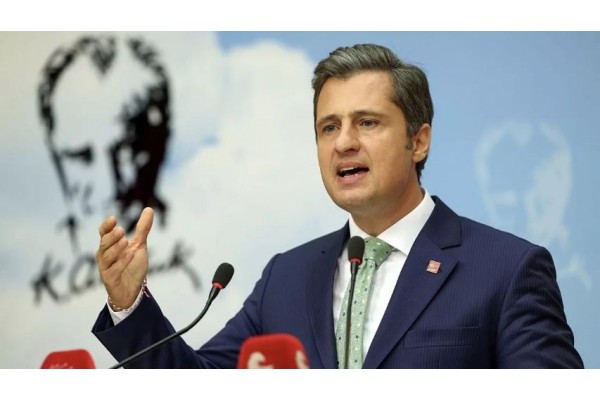 Sağlık bakanını istifaya çağırdı