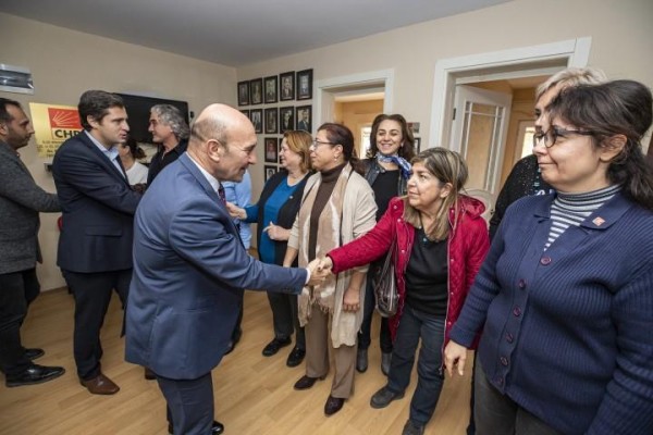 SOYER’DEN URLA’DA DEMOKRASİ VE DAYANIŞMA MESAJI