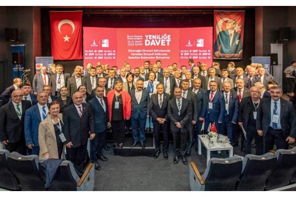 Millet İttifakı Belediye Başkanları İzmir’de buluştu