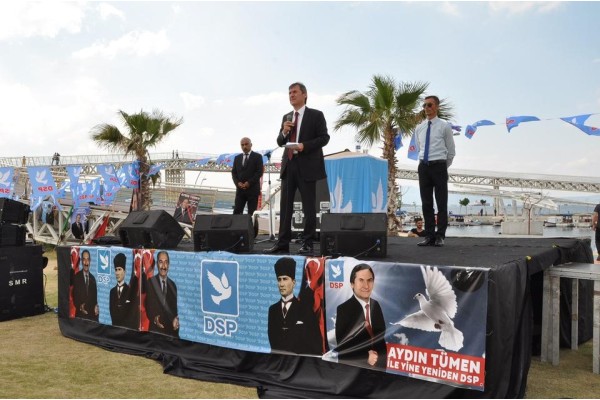 DSP ALİAĞA’DA AYDIN TÜMENLE İKTİDARA YÜRÜYÜŞ YEMEĞİ