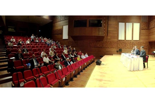 YÜCEL’DEN İLÇE BAŞKANLARINA ÜYE UYARISI