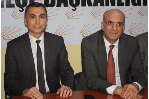 CHP'Lİ YÖNETİCİLERDEN ALİAĞA ZİYARETİ