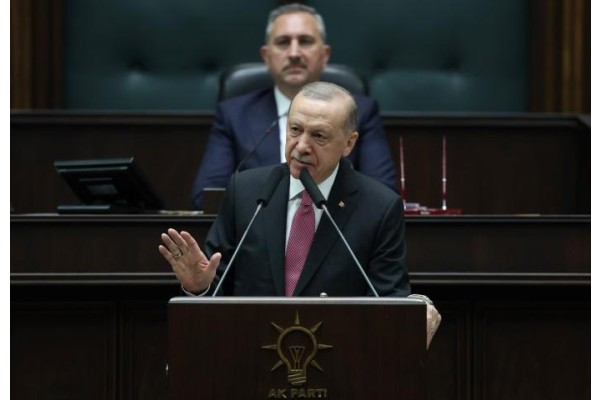 Erdoğan: “Borçlarınızı tıpış tıpış ödeyeceksiniz”