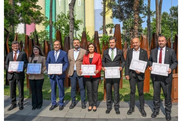 “Demokrasi şöleni içerisinde bir seçim arzu ediyoruz”